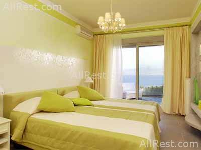 Pleiades Luxurious Villas 32